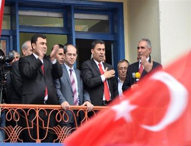 Ak Parti Erdemli’de Adayları Tanıttı