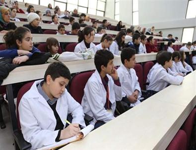 Çocuk Üniversitesi Kış Kampı Sona Erdi