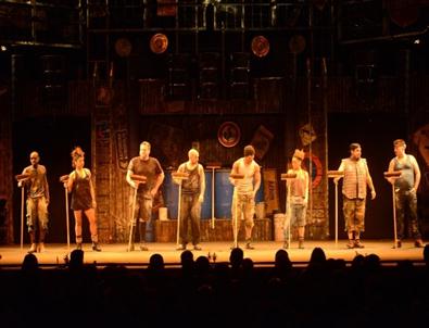 Efsane Gurup Stomp Türkiye’nin Ritmini Tutuyor