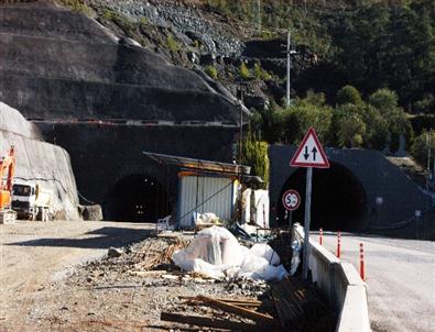 Göcek İkiz Tüneli'nde 117 Metreye Ulaşıldı