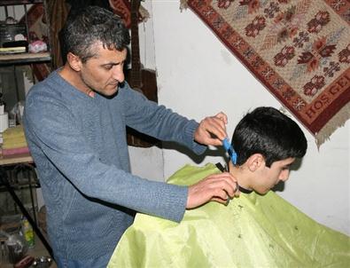 (özel) Doktorların ‘berber’ Mesaisi