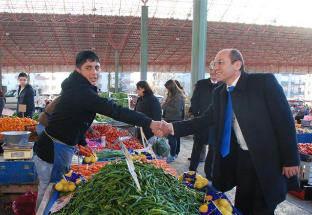 Devran Kutlugün'den Pazarcı Esnafına Anlamlı Ziyaret