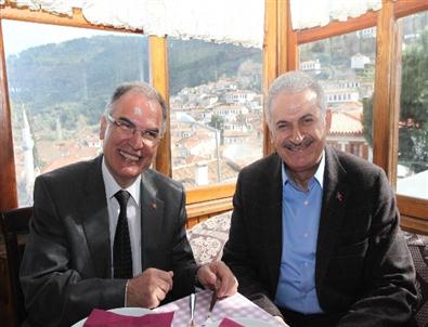 Binali Yıldırım'ın Şirince Keyfi