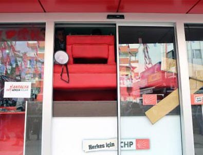 CHP'deki aday krizi Antalya'ya sıçradı