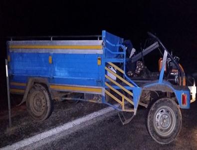 İsparta’da Pat Pat İle Kamyon Çarpıştı