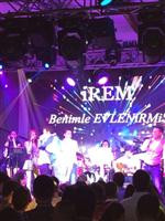 İBRAHİM TORAMAN - Serdar Ortaç Hayranlarını Düğününe Davet Etti