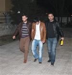 İSMAIL KAYA - Askerken Hava Değişimine Geldi, Hırsızlıktan Yakalandı