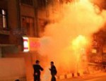 AK Parti binasının arka kısmında patlama