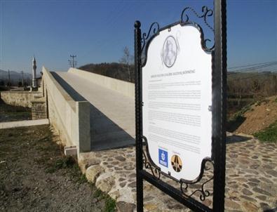 Valide Sultan Köprüsü’ne Bilgi Panosu