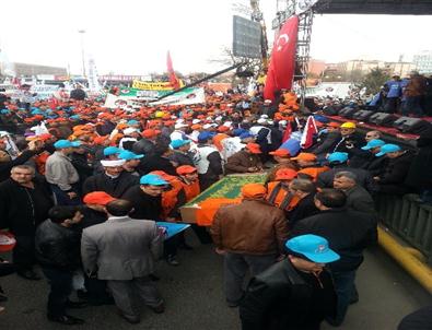 Türk-iş 'Kölelik Düzenine Son” Mitingi Düzenledi