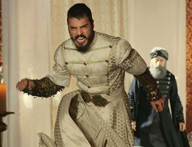 Mehmet Günsür tatile çıktı