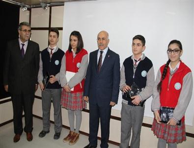 İğdır’da Öğrencilere Tablet Dağıtımı Yapıldı