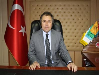 Selendi'de Aday Listeleri Teslim Edildi