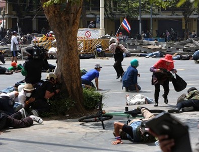 Tayland'da çatışma: 4 ölü