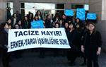 DİYARBAKIR BAROSU - Diyarbakır’daki Cinsel Taciz İddiası, Adliye Önünde Protesto Edildi