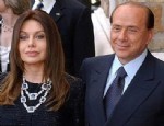 VERONİCA LARİO - Silvio Berlusconi resmen boşandı