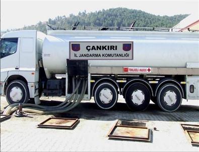 Çankırı'da 23 Ton Kaçak Akaryakıt Ele Geçirildi