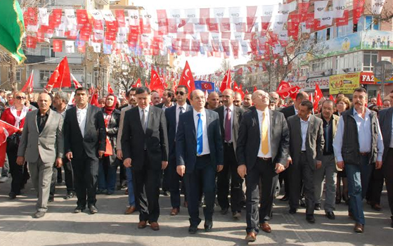 Devran Kutlugün'den Gövde Gösterisi!