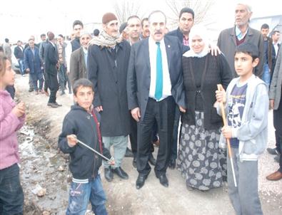 Eski Devlet Bakanı Salim Ensarioğlu’ndan Belediye Başkan Adayı Olan Yeğenine Destek