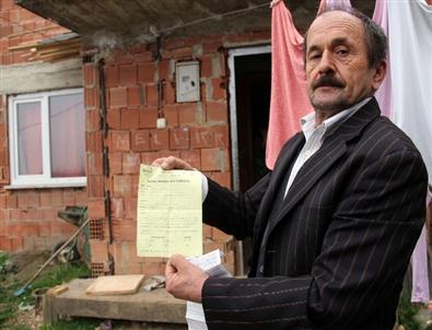 Kaçak Elektrik Kullanan Vatandaş Kendini İhbar Etti