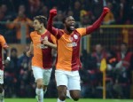 DANIEL ALVES - Chedjou'ya büyük onur