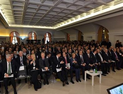 Zıpkınkurt,cumhurbaşkanı Gül ve İş Adamları Heyetiyle İtalya'da Resmi Ziyaretlere Katıldı