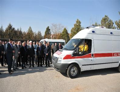 İl Özel İdaresi’den Sağlık Müdürlüğüne Tam Donanımlı Ambulans