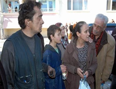 Yangın Kartal Ailesini Perişan Etti