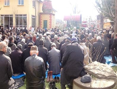 Silahlı Saldırıda Hayatını Kaybeden Baba ve Oğul Defnedildi