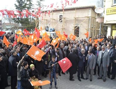 Ak Parti Doğanhisar ve Akşehir’de Çalışmalarını Sürdürüyor
