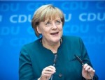 Merkel: “Rusya’ya karşı yaptırım kararı kolay verilmedi'