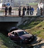 İki Otomobil Çarpıştı Açıklaması