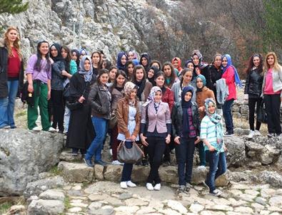 Yozgatlı Gençler 'Seyyah Bizim İller Projesiyle” Yozgat ve Çevre İlleri Tanıyor