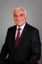 Yumurtalık'ta Türkeş Filik Başkan Seçildi