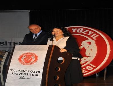 Türkan Şoray Kadınlar Günü Paneline Katıldı