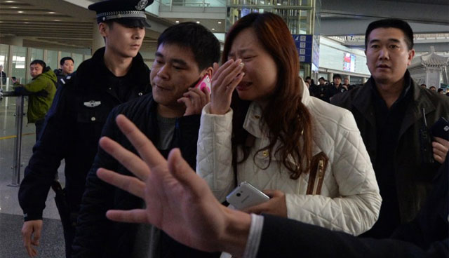 İçinde 239 kişi bulunan uçaktan haber alınamıyor