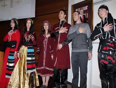 'V. Kış Okulu, Pratik Türkçe Kursu” Uluslararası Gün Etkinliği İle Devam Ediyor