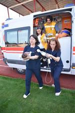 BAĞCıLAR EĞITIM VE ARAŞTıRMA HASTANESI - Doğuştan Talihsiz Bebek Umuda Uçtu