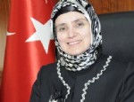 AYŞEGÜL JALE SARAÇ - Türkiye'nin ilk başörtülü rektörü