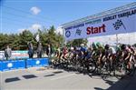 TÜRKIYE BISIKLET FEDERASYONU - Şahinbey Belediyesi ‘bahar Kupası’ Bisiklet Yarışı Başladı