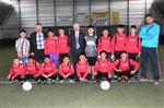 BELEDIYE VANSPOR - Van Fevzi Geyik Futbol Takımı Malzemeden Yoksun Türkiye Finallerine Gidecek