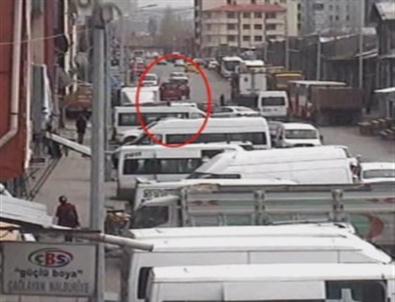 Mert Aydın'ı Kırmızı Oto Ölüme Götürdü