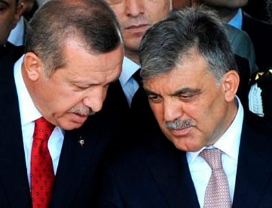 Gül ve Erdoğan bu listede yarışıyor