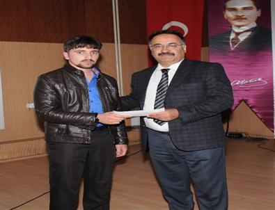 İğdır Üniversitesinde 'Kur'an-ı Kerim Meali Bilgi Yarışması” Ödül Töreni