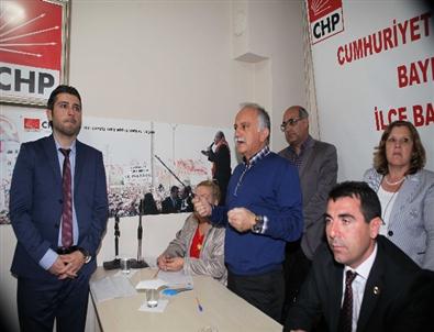 Chp Bayraklı Katılımlarla Büyüyor