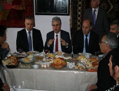 2 Bin 300 Rakımlı Boğatepe’de Organik Kahvaltı