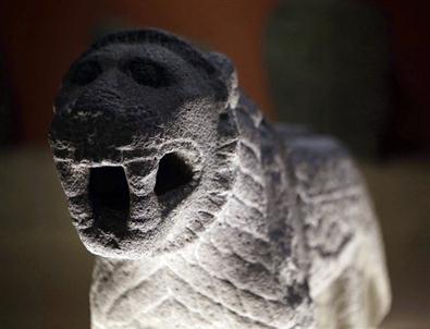 (özel Haber) 2 Bin 200 Yıllık Aslanın İkizi Aranıyor