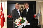 HALİL İBRAHİM ŞENOL - Başkan Şenol'u Gururlandıran Ziyaret