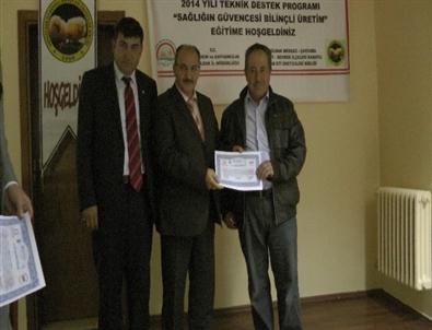 Gökçebey’de 70 Tavuk Üreticisine Sertifika Verildi