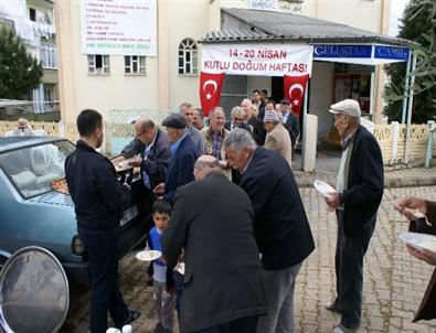 Nazilli'de Cami Cemaati Mahalleliyi Bir Araya Getirdi